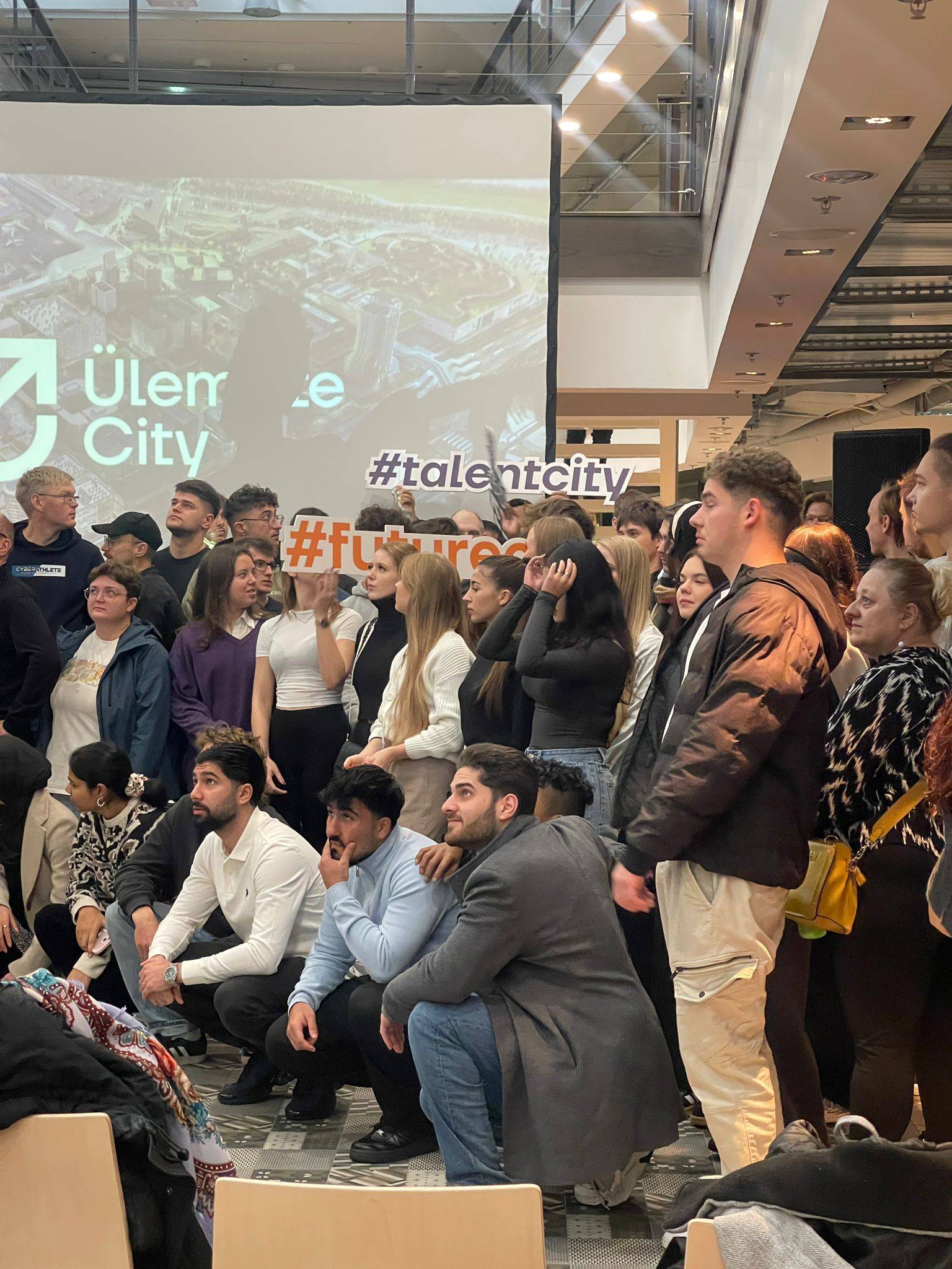 Estudiantes y profesorado de UDIT participan en el programa Erasmus+ BIP “Innovation and Technology in Smart Business”, en Tallín (Estonia)