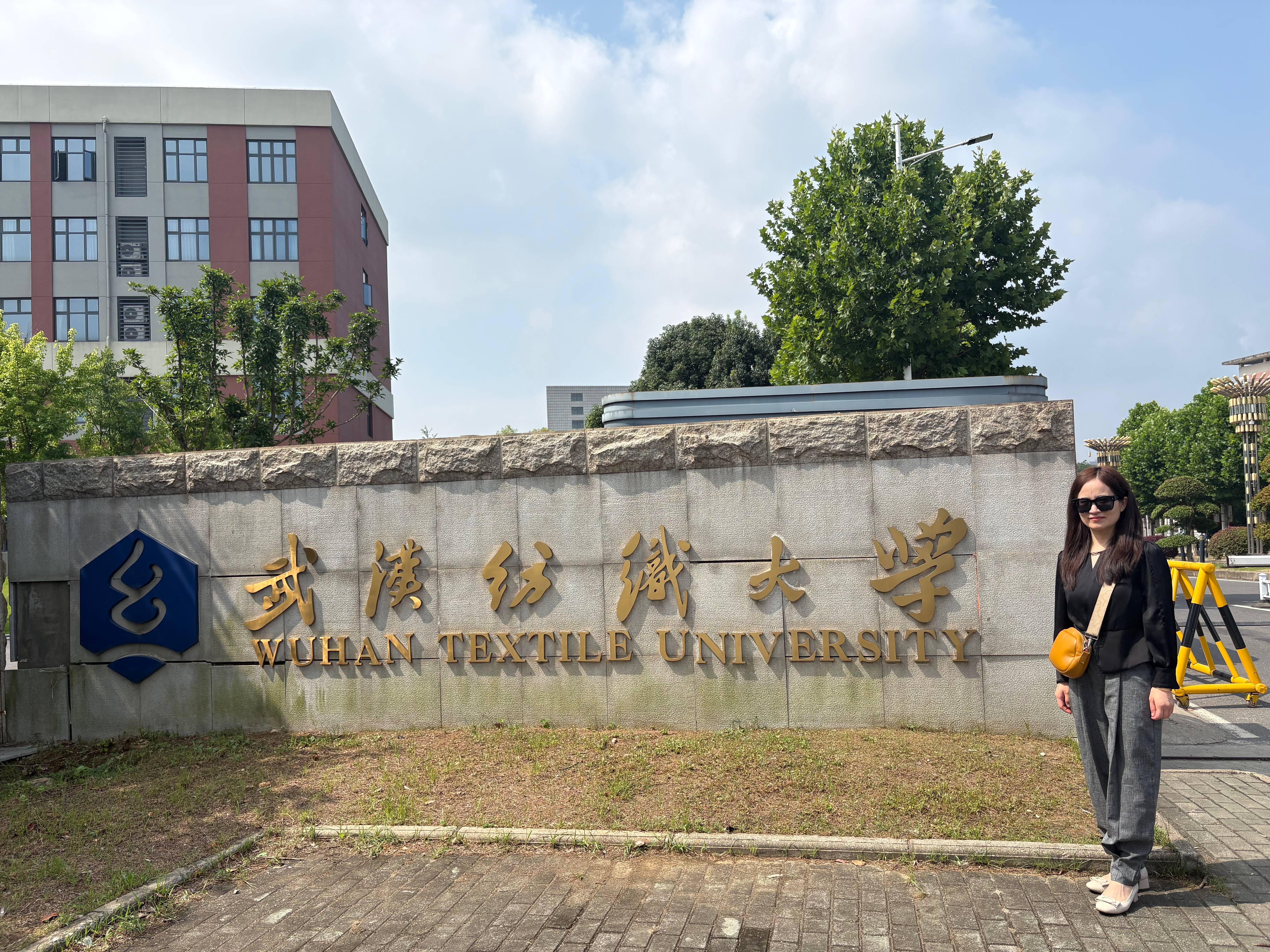 De Madrid a Wuhan: la ciencia de UDIT viaja a China