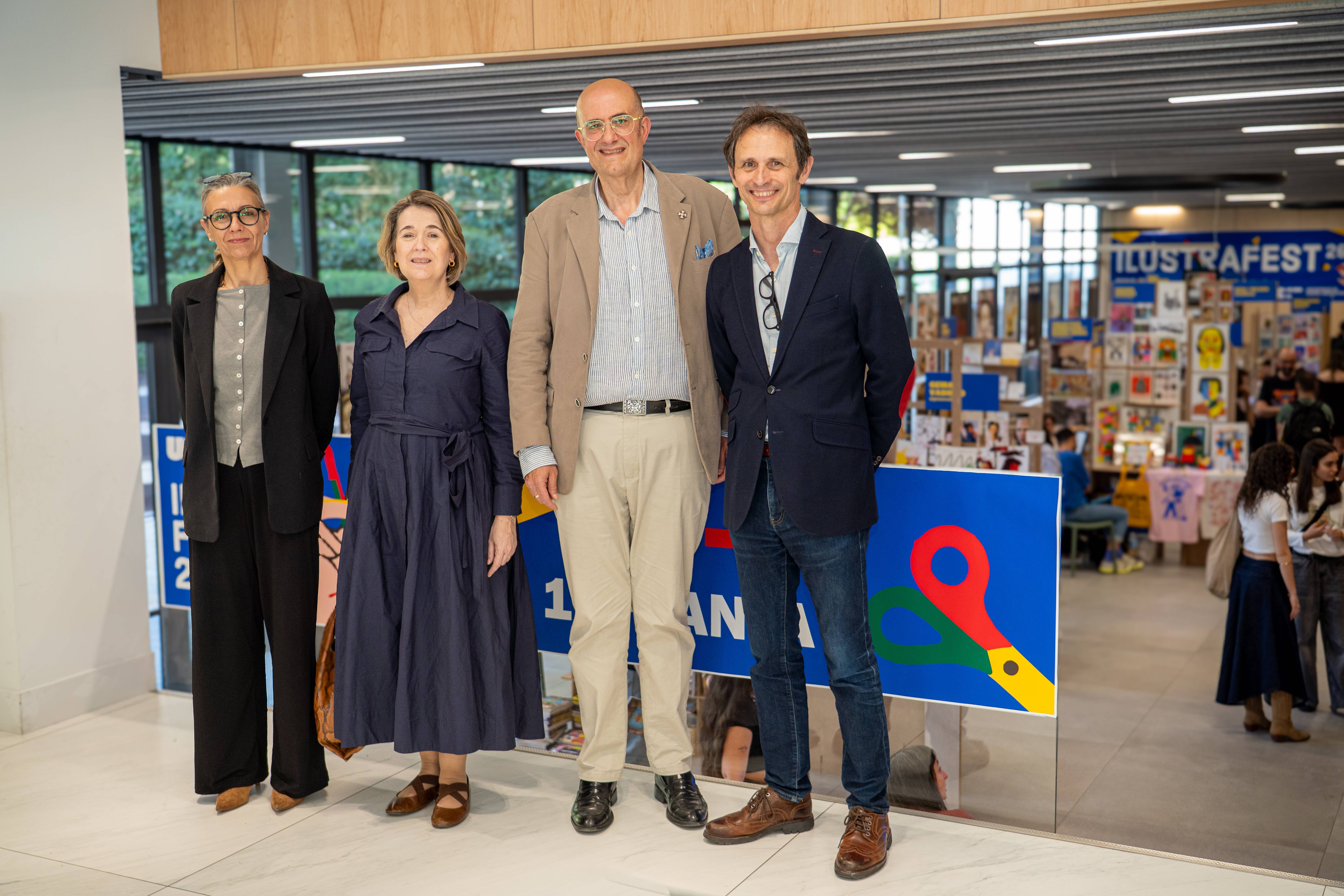 Marta Rivera de la Cruz, Delegada de Cultura, Turismo y Deporte del Ayuntamiento de Madrid, visita ILUSTRAFEST 2026