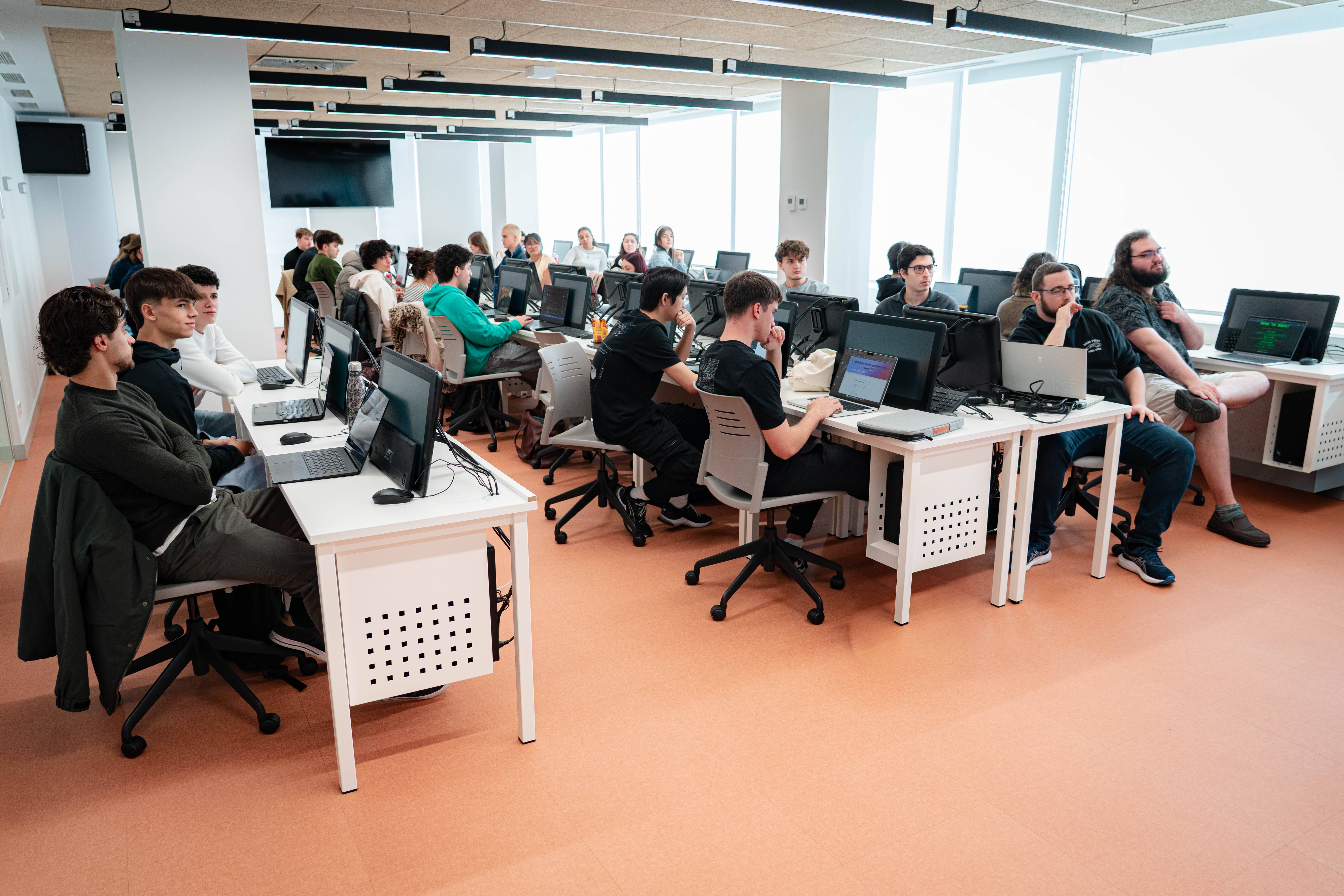 El grupo de investigación Innovación y Tecnología para la Educación, Cultura y Sociedad (ECSIT) organiza el Blended Intensive Program (BIP) “Creativity in a digital world”, financiado por Erasmus+