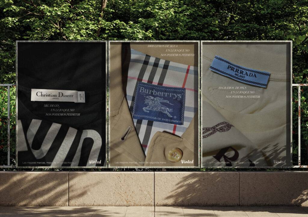 Una serie de tres carteles publicitarios que muestran etiquetas de marcas de moda en un entorno natural.