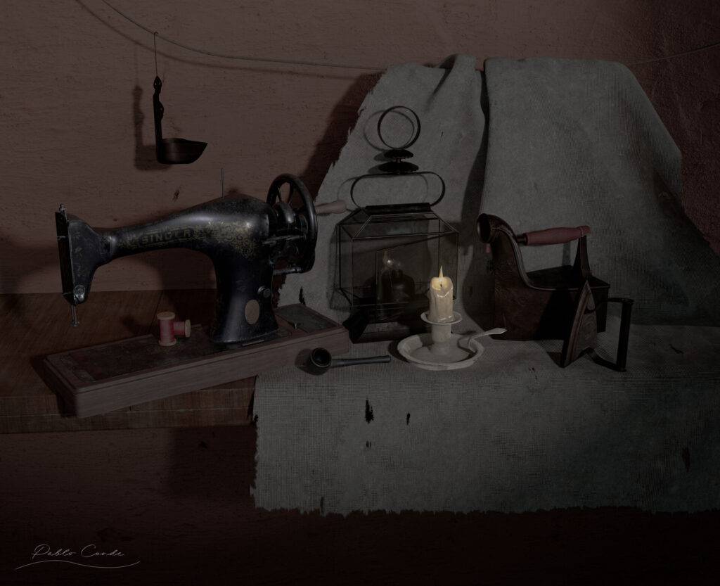 Una escena con una máquina de coser antigua, una vela encendida y varios objetos decorativos sobre una tela gris.