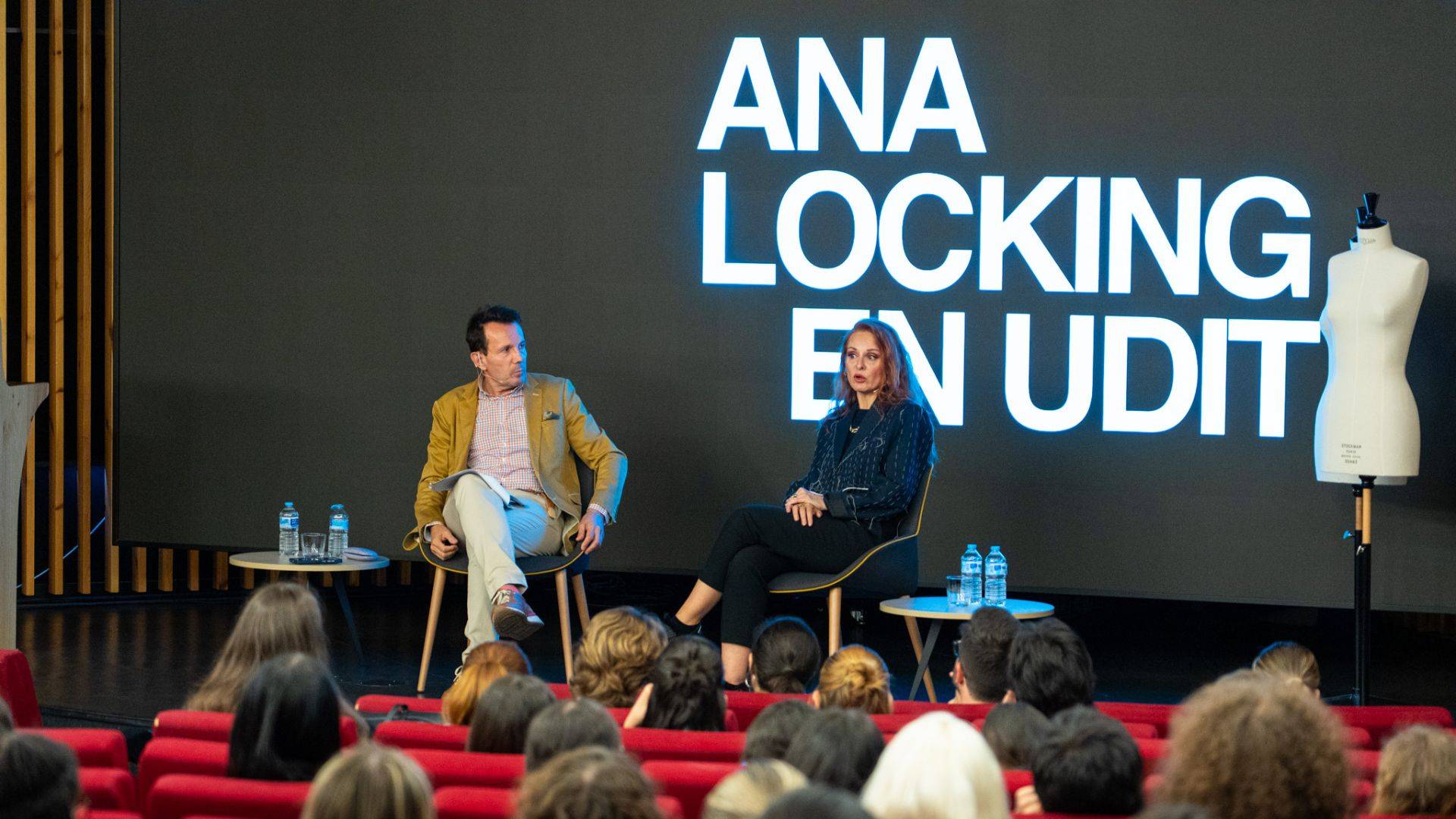 Ana Locking en UDIT