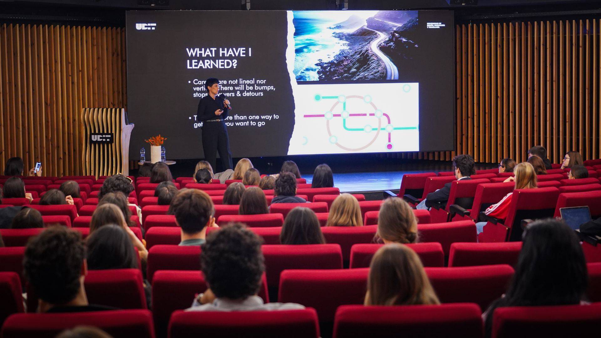About Fashion 2026 – Masterclass de Beatriz Torres, Directora de Marketing Iberia de Parfums Christian Dior