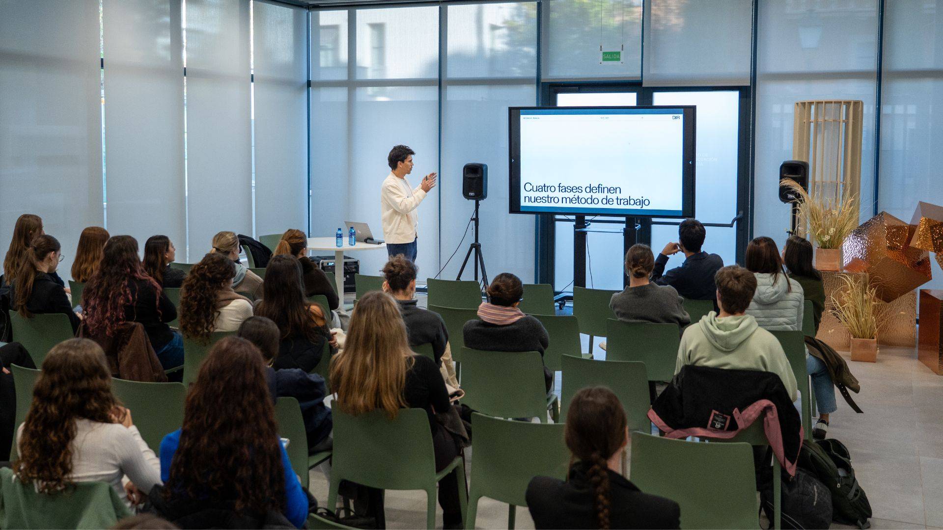 Estudio DIIR protagoniza la segunda conferencia del ciclo ‘Detalles que construyen’ del Área de Diseño de Interiores 