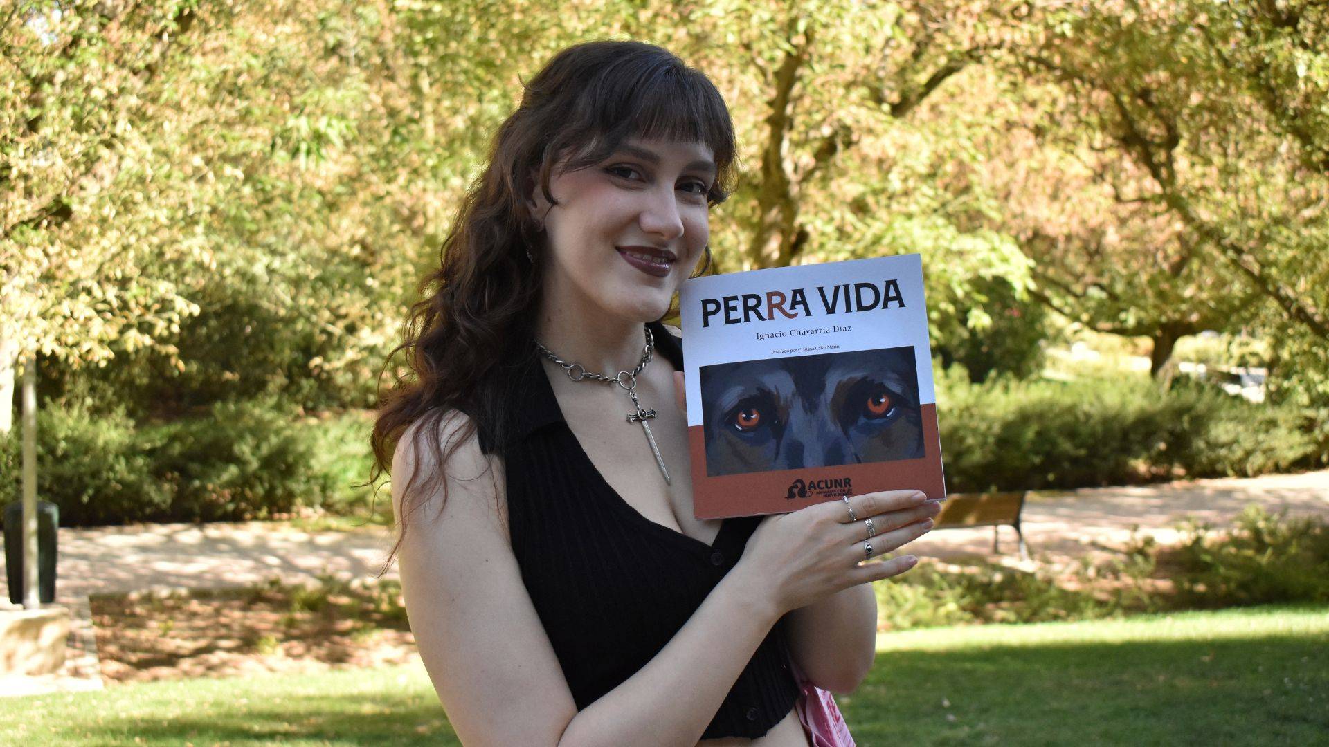 Cristina Calvo Marín, alumni del Máster en Ilustración, ilustra el libro ‘Perra Vida’