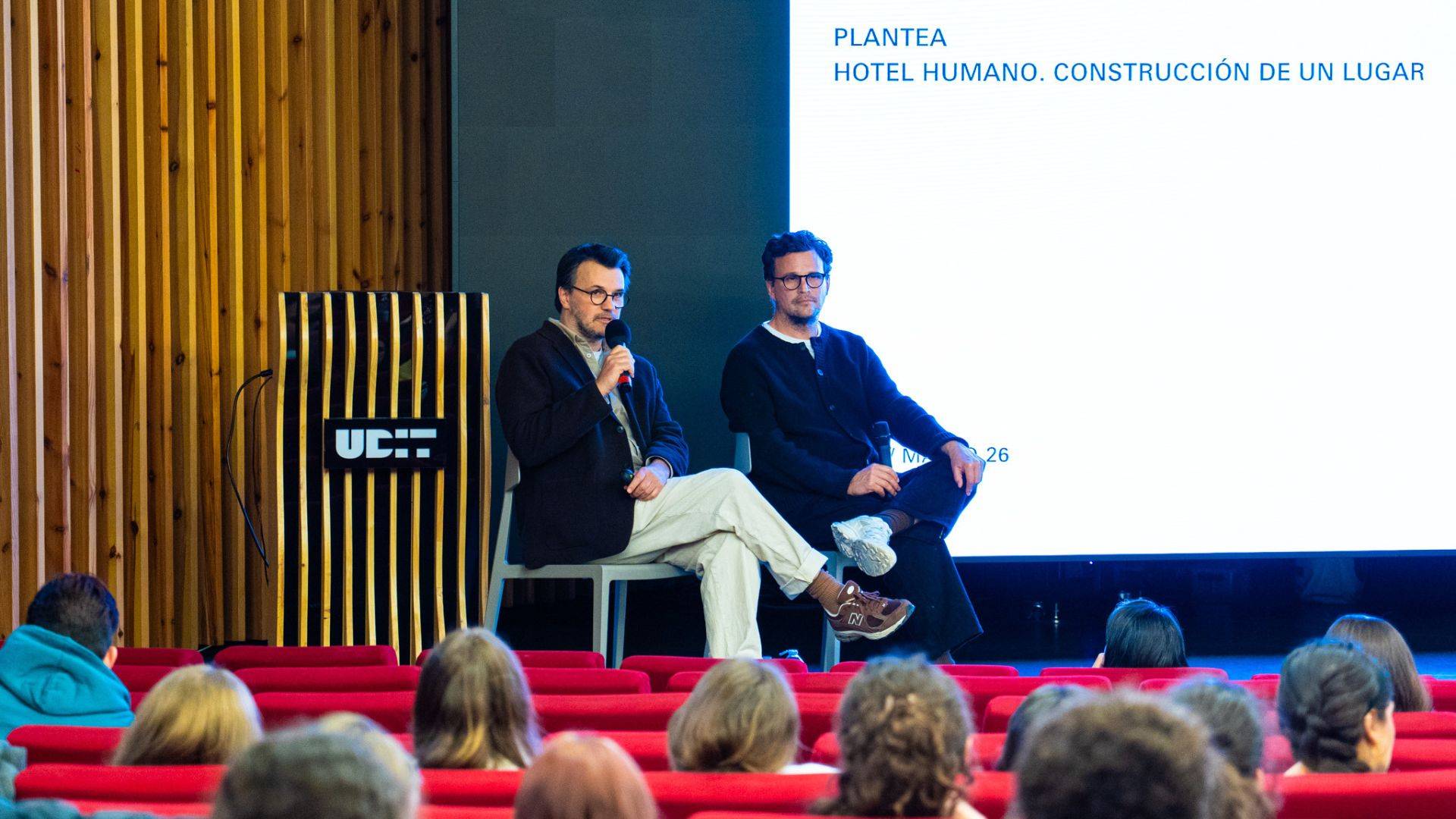 Masterclass de Plantea Estudio en el marco del ciclo Detalles que Construyen