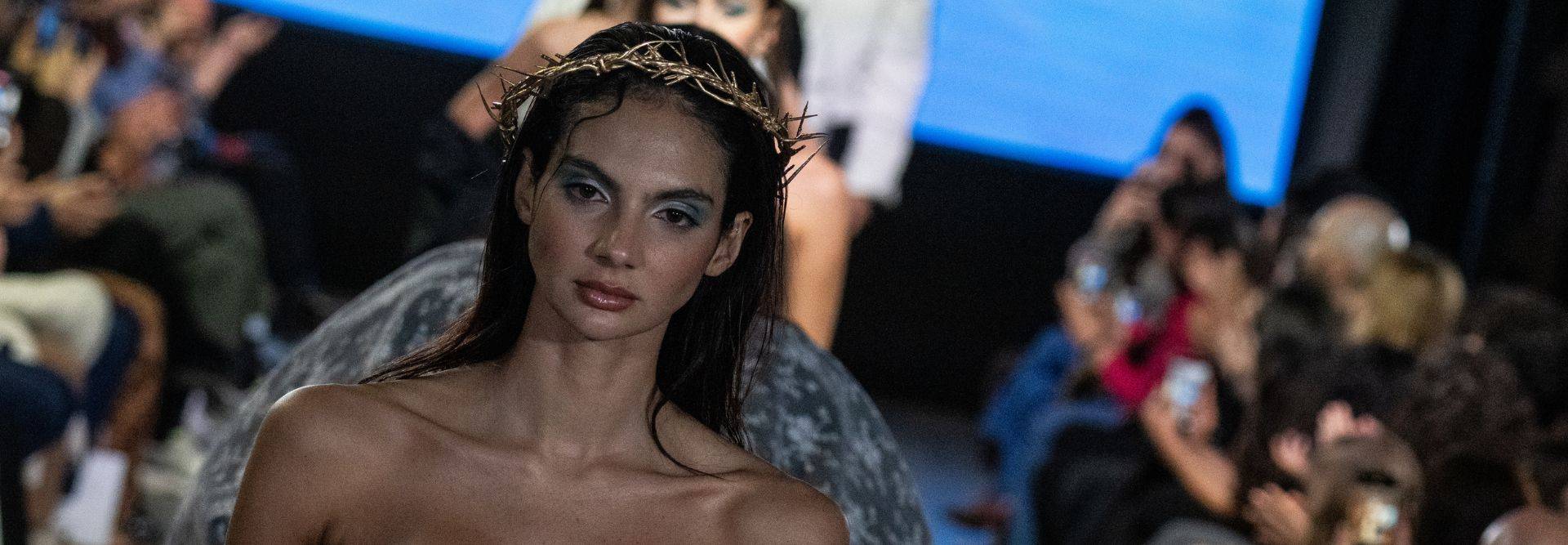 Desfile 'El Renacer', de los estudiantes del Grado en Diseño de Moda de UDIT
