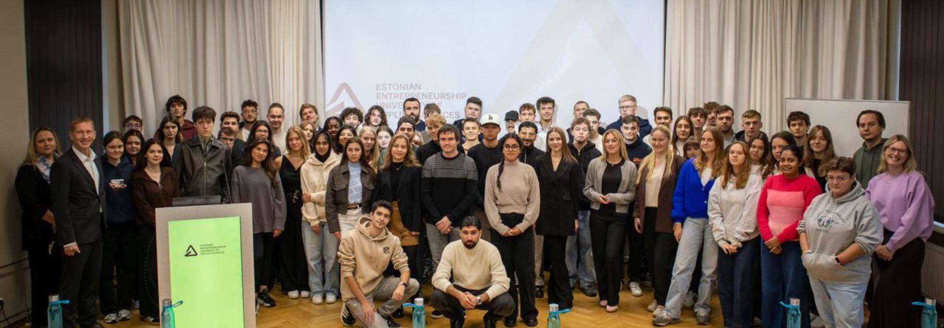 Estudiantes y profesorado de UDIT participan en el programa Erasmus+ BIP “Innovation and Technology in Smart Business”, en Tallín (Estonia)