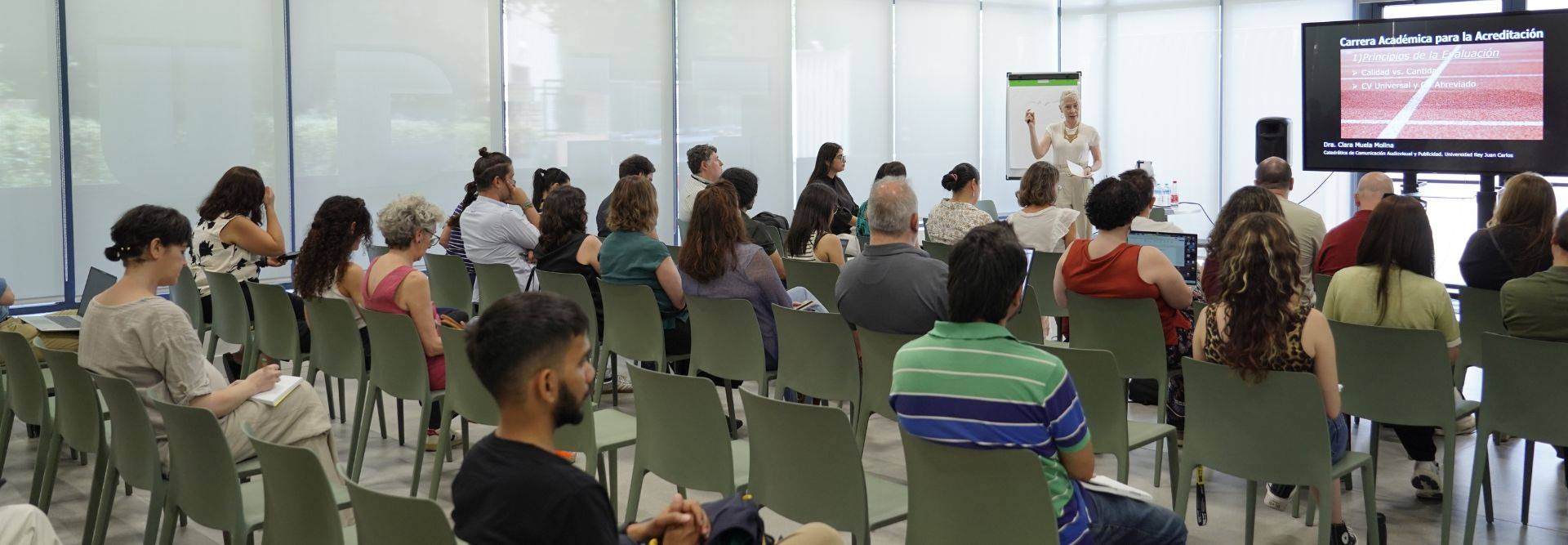 La Semana de la Investigación impulsa la carrera académica y la acreditación del profesorado de UDIT