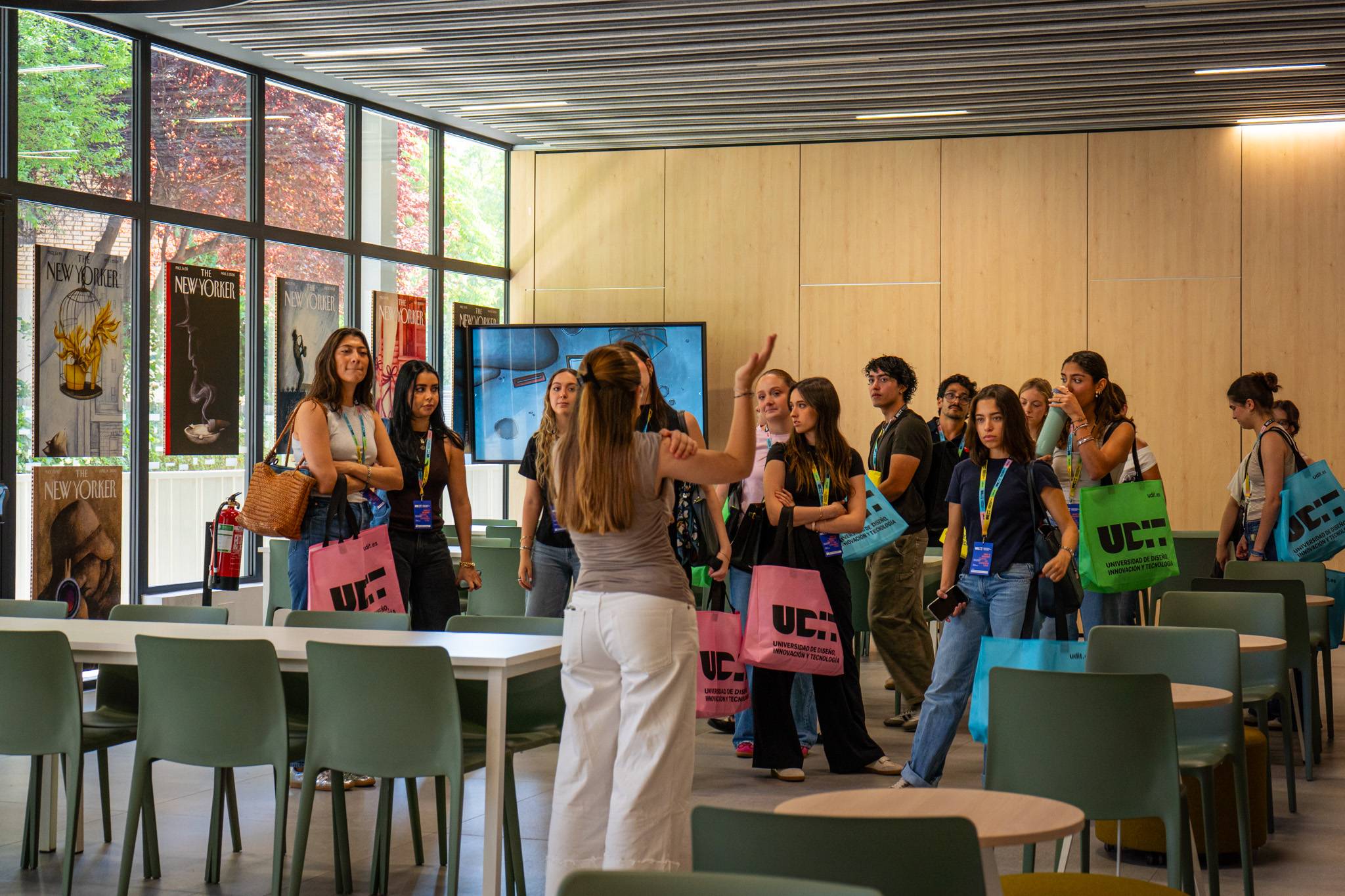 Un grupo de estudiantes de UDEM disfruta de un programa muldisciplinar de verano en UDIT 