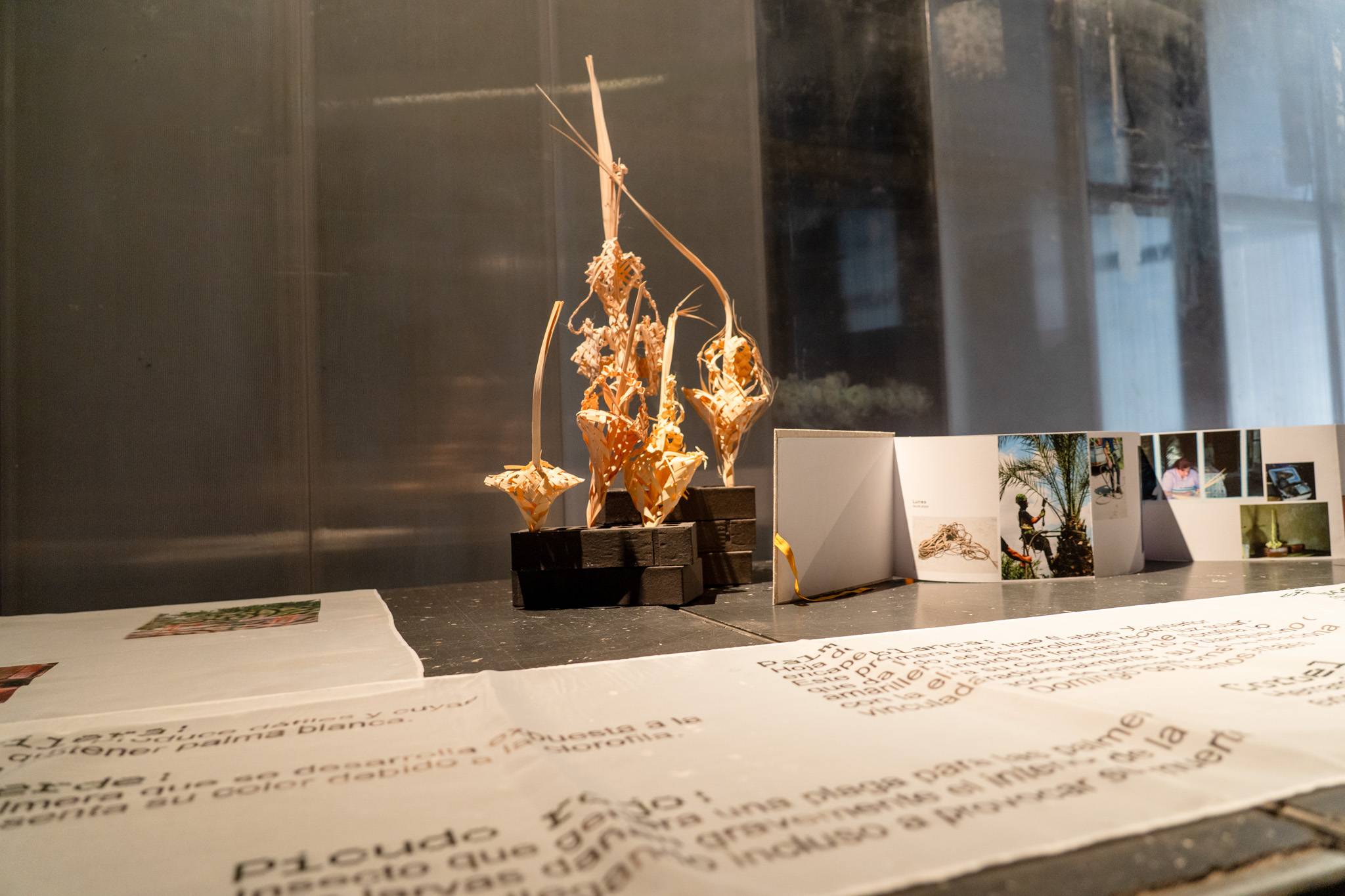 Matadero Madrid acoge la exposición ‘En esta casa se teje’, un proyecto liderado por estudiantes y docentes de UDIT