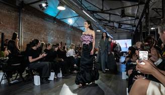 Desfile El Renacer
