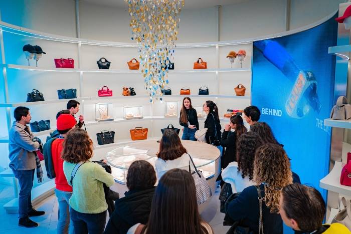 Visitas, masterclasses y eventos exclusivos con profesionales de la comunicación y la moda