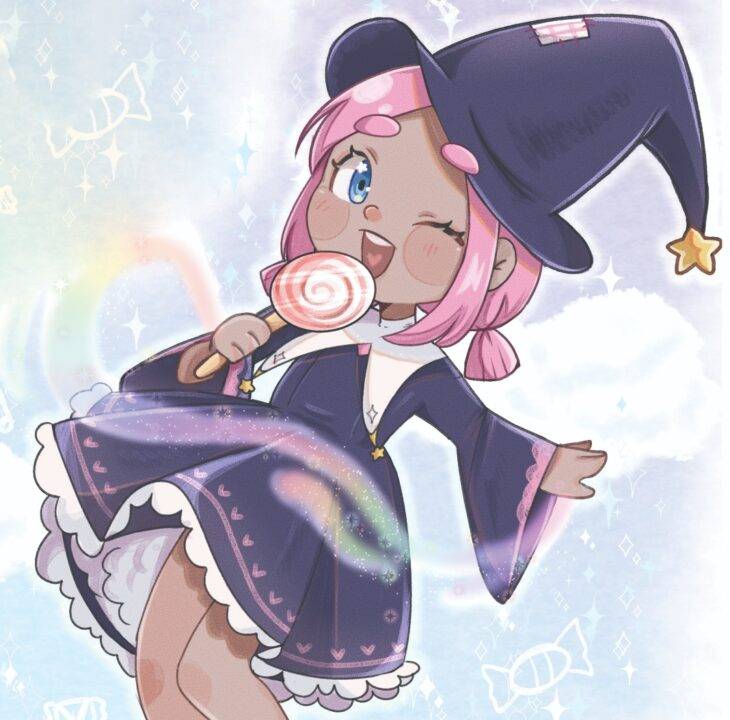 Una niña con cabello rosa y un sombrero de bruja, sosteniendo un caramelo grande y sonriendo.
