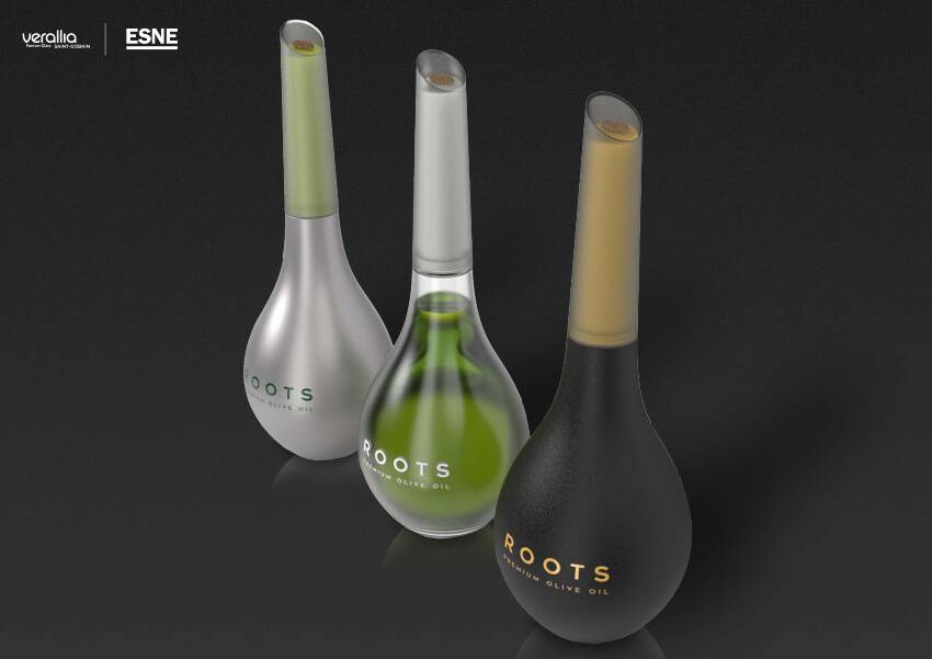 Tres botellas de aceite de oliva con diseño elegante y moderno.